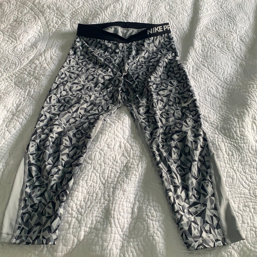 Nike pro dri-fit tights